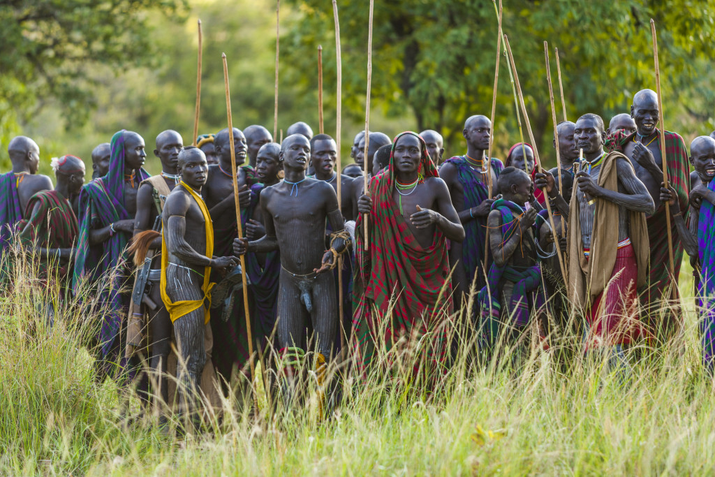 Surma Donga stick fighting - Omo Ethiopia, Once on the fiel…